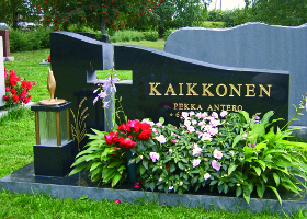 This tombstone model can not be modified. Please contact Kauhavan kiviveistämö or our salesrepresentant in the region and ask for a personal design. Tombstone KK120