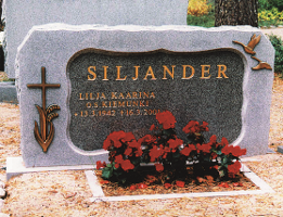This tombstone model can not be modified. Please contact Kauhavan kiviveistämö or our salesrepresentant in the region and ask for a personal design. Tombstone KK72